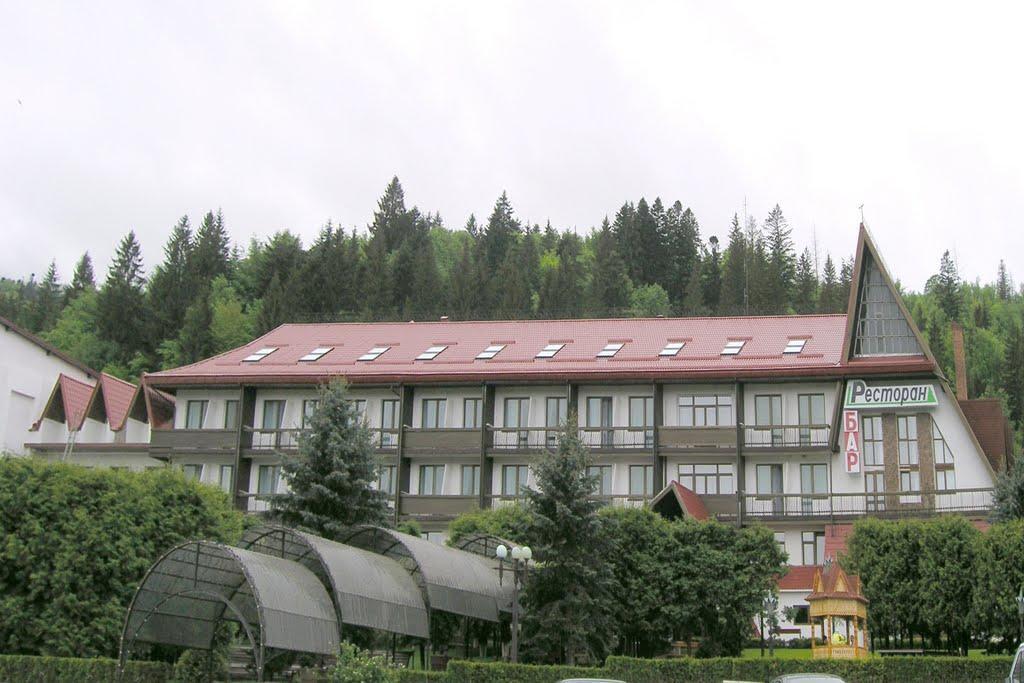 Karpaty Hotell Jaremtsje Eksteriør bilde