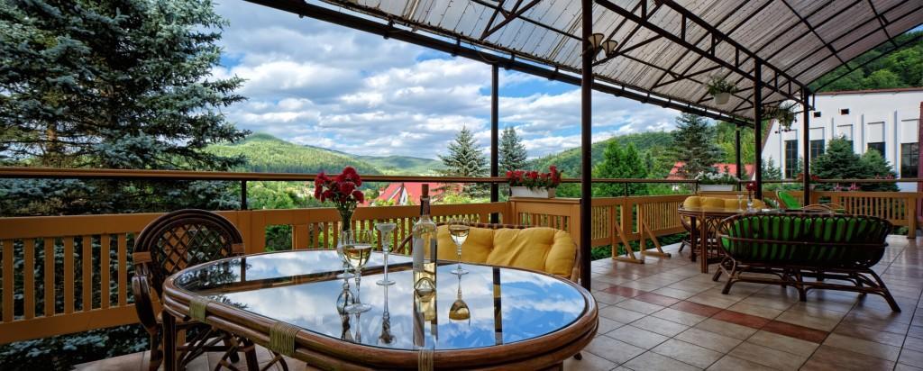 Karpaty Hotell Jaremtsje Eksteriør bilde